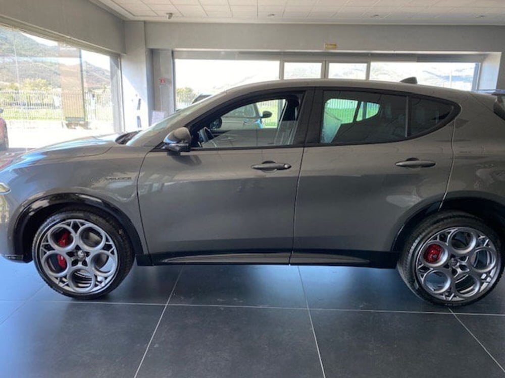 Alfa Romeo Tonale nuova a Benevento (6)