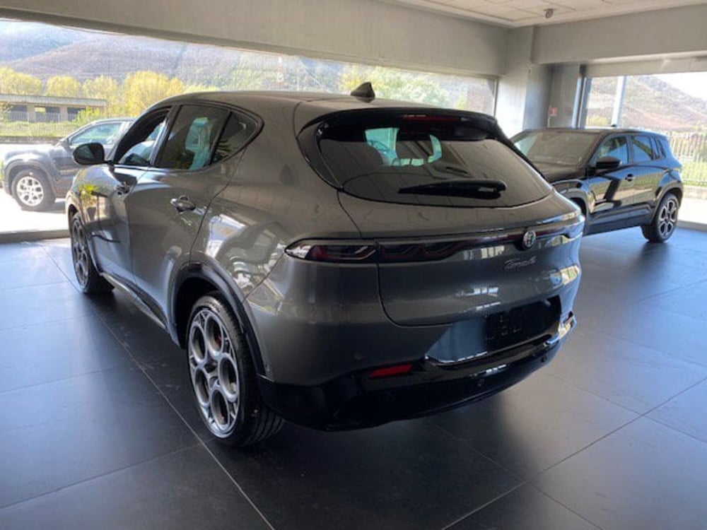 Alfa Romeo Tonale nuova a Benevento (8)