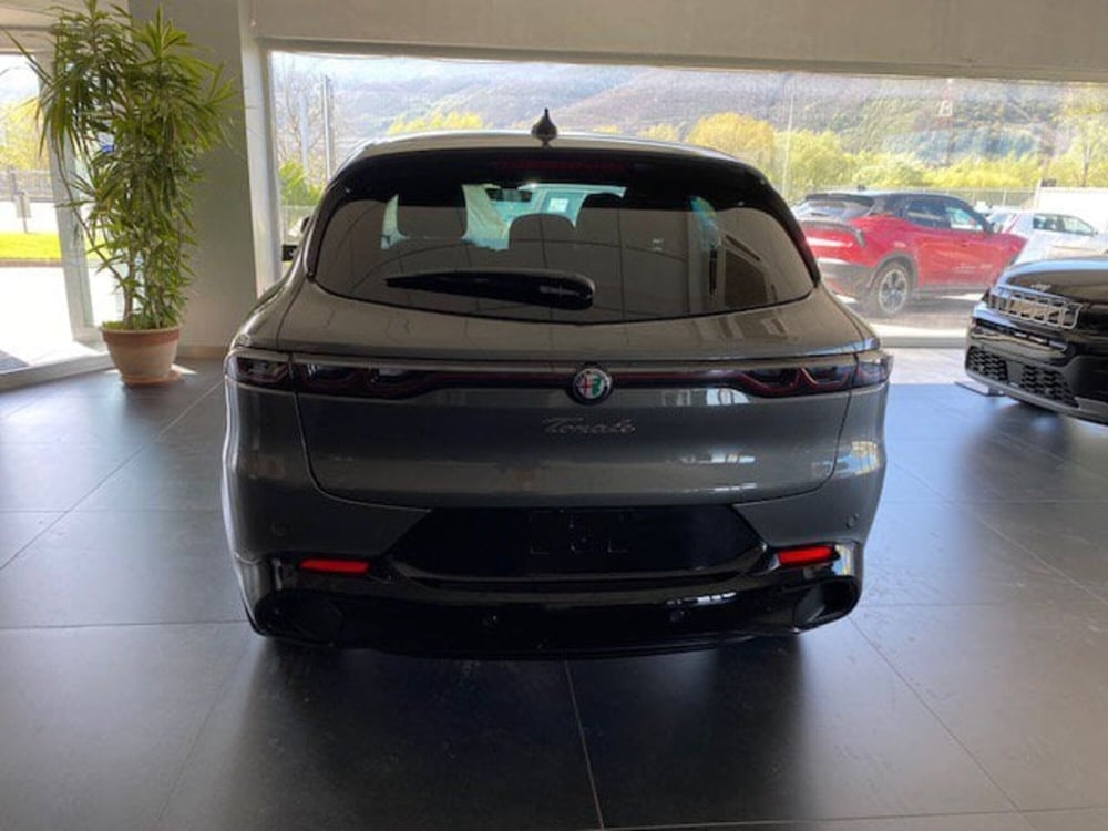 Alfa Romeo Tonale nuova a Benevento (9)