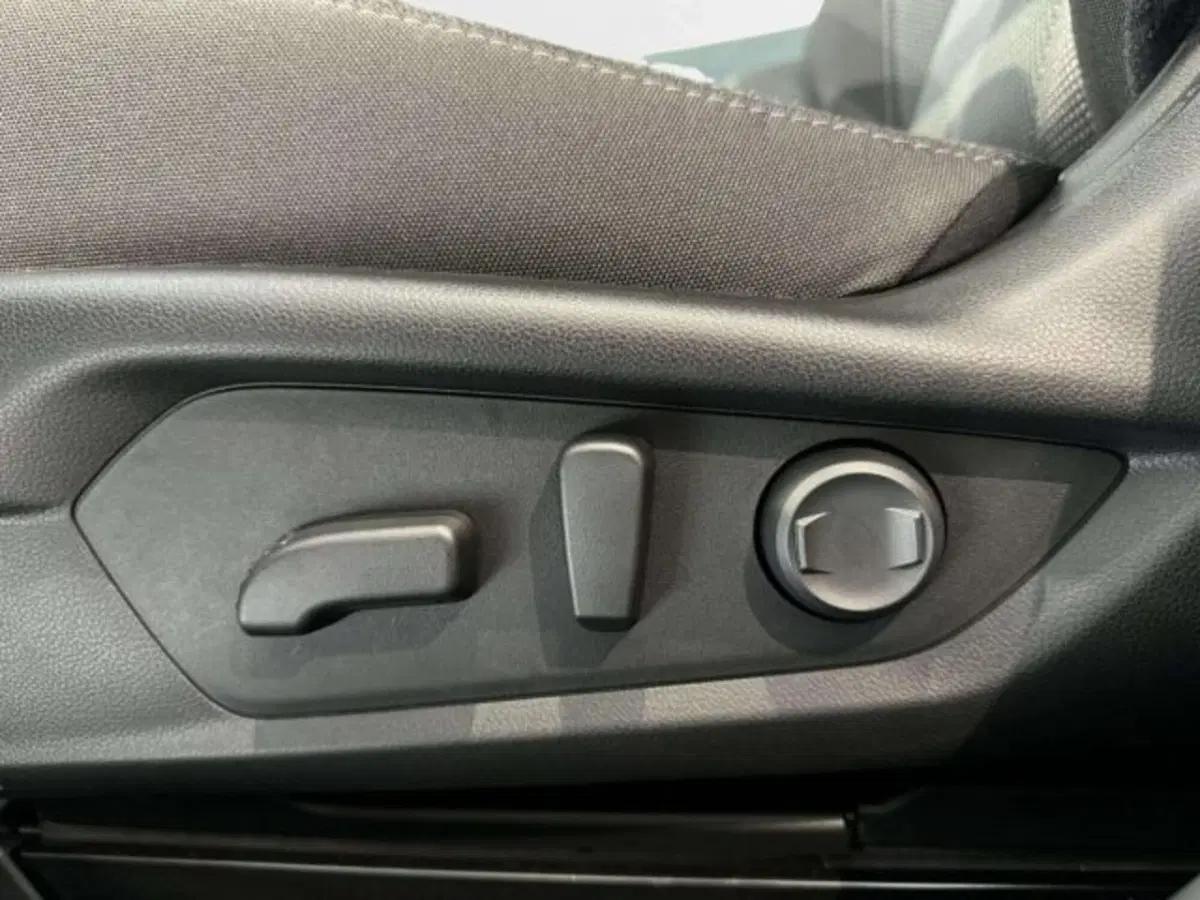 Subaru Crosstrek nuova a Firenze (17)