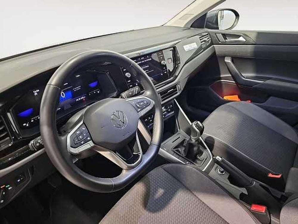 Volkswagen Taigo usata a Lecco (14)