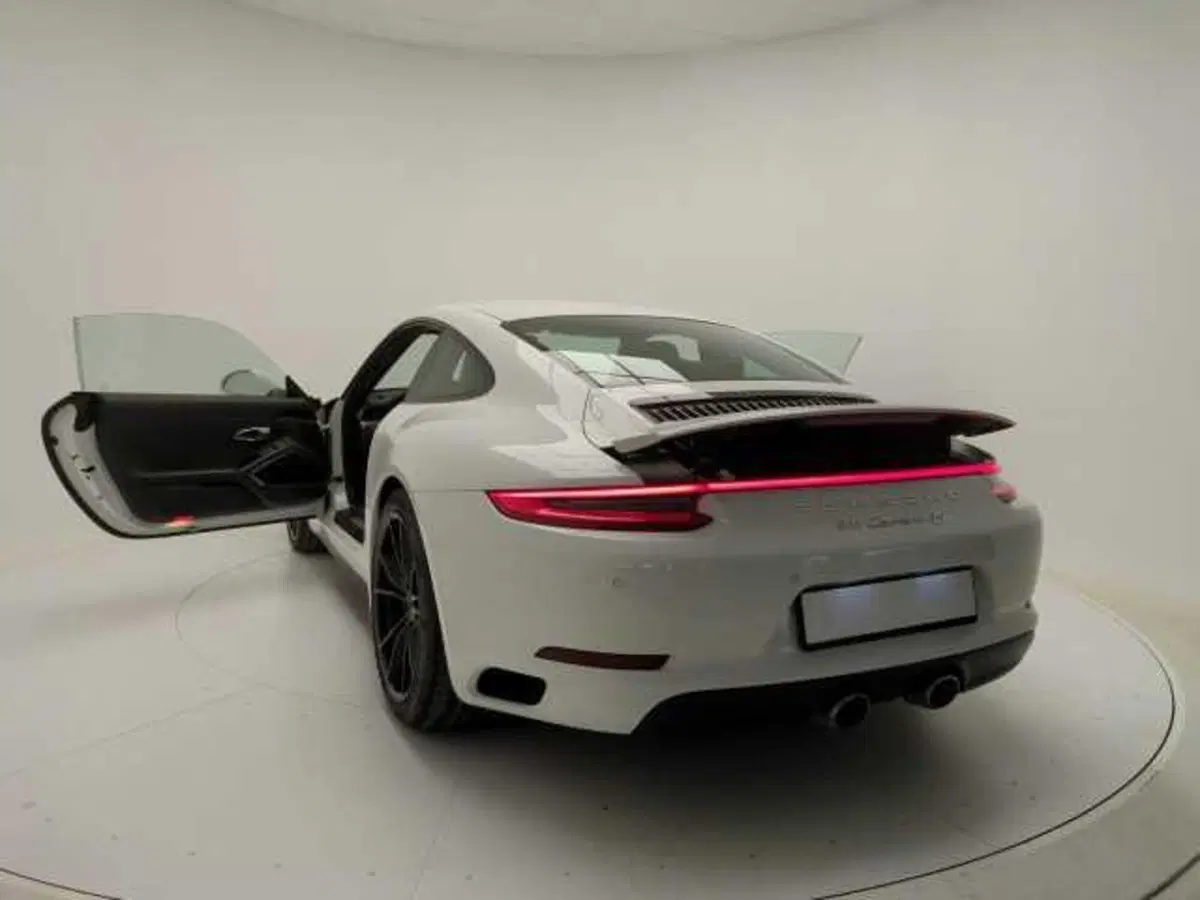 Porsche 911 Coupé usata a Avellino (13)