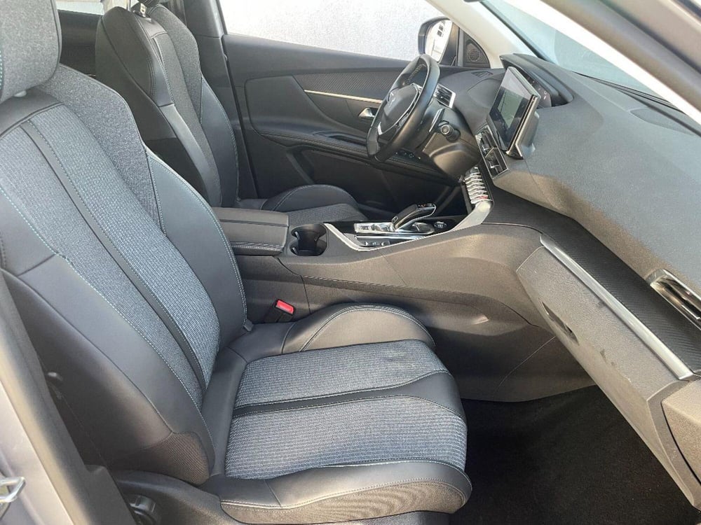 Peugeot 3008 usata a Lecce (16)