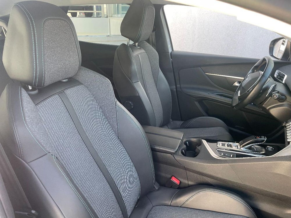 Peugeot 3008 usata a Lecce (17)