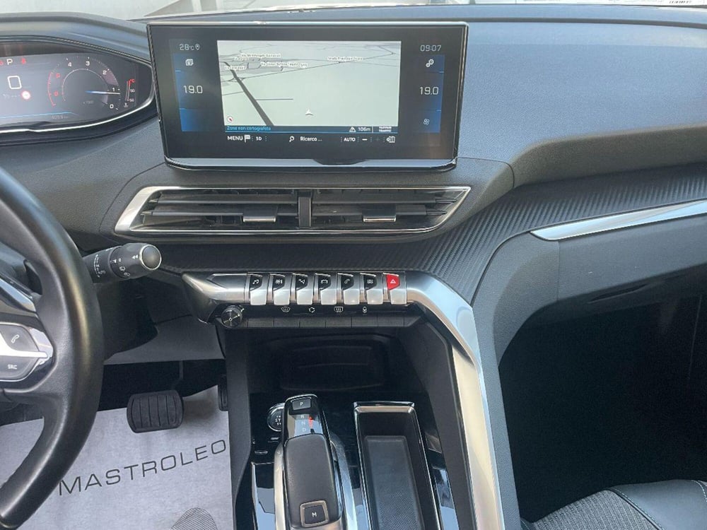 Peugeot 3008 usata a Lecce (20)