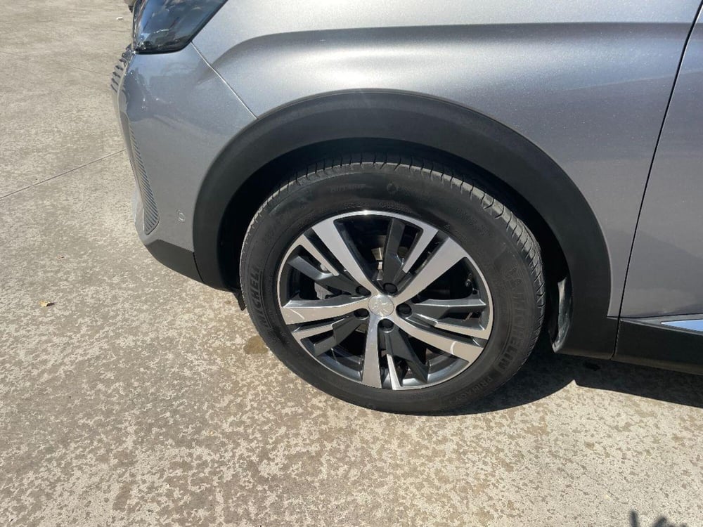 Peugeot 3008 usata a Lecce (4)