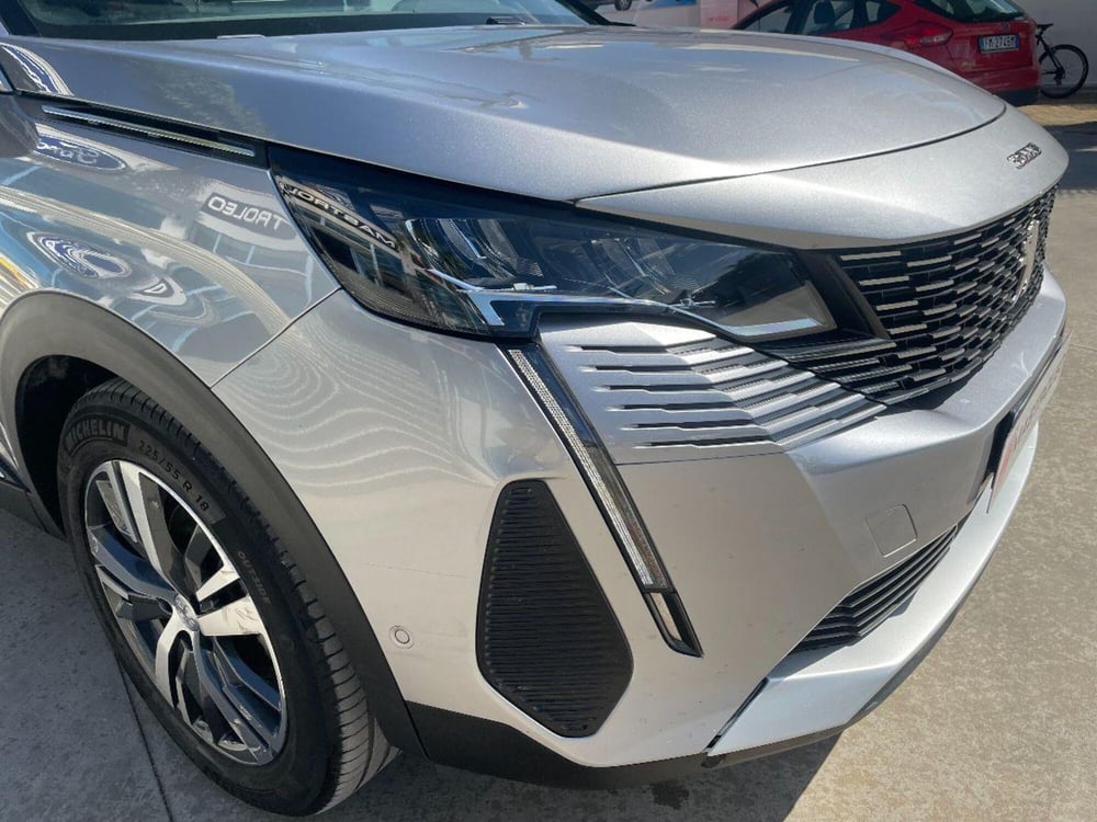 Peugeot 3008 usata a Lecce (9)
