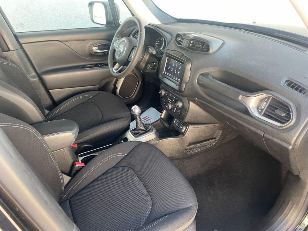 Jeep Renegade usata a Lecce (15)