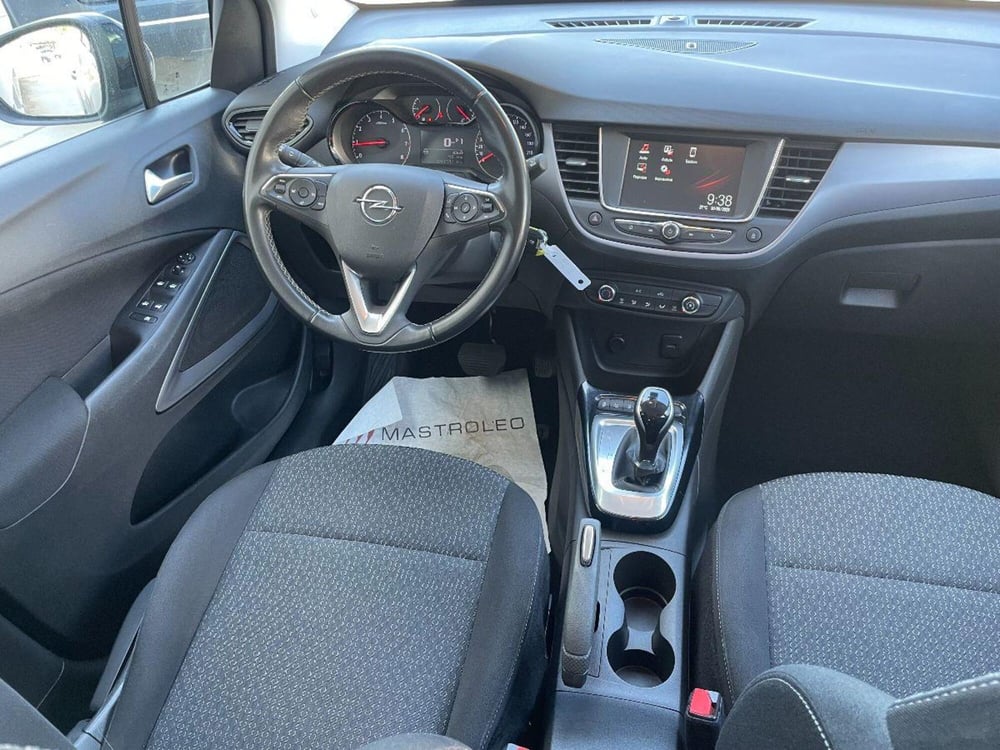 Opel Crossland usata a Lecce (18)