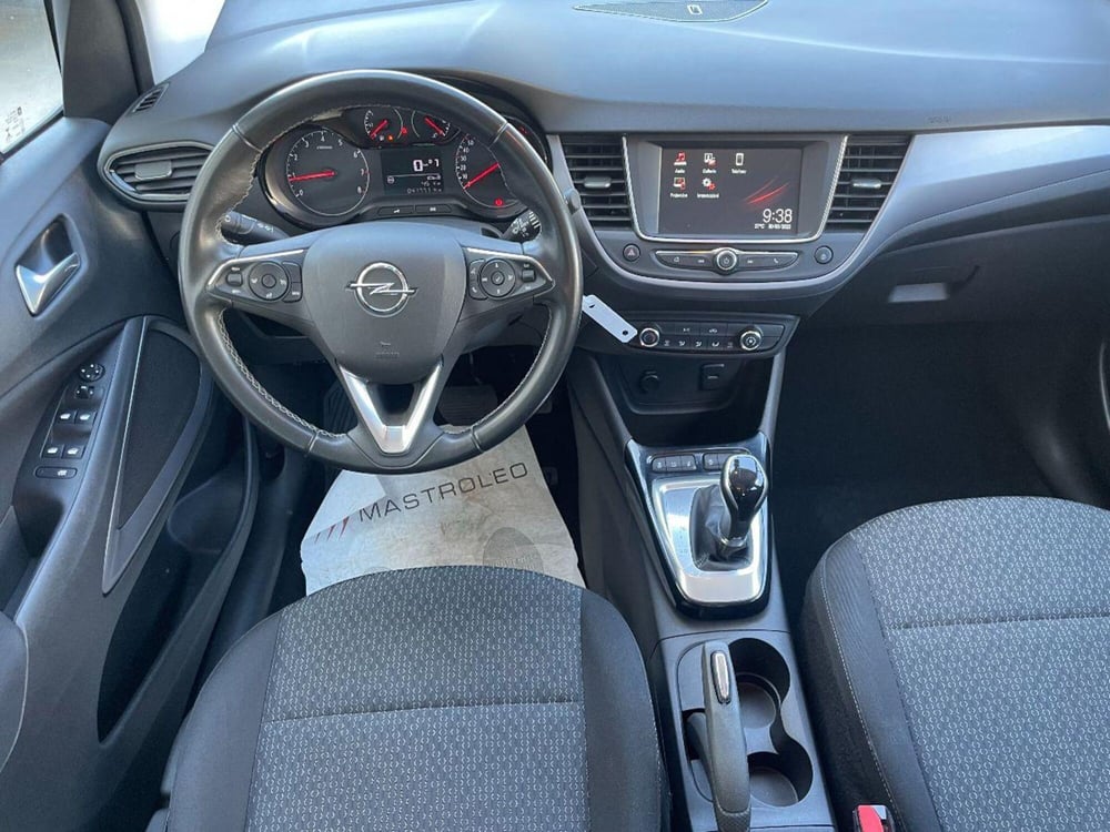 Opel Crossland usata a Lecce (19)