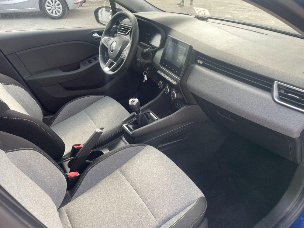 Renault Clio usata a Lecce (16)