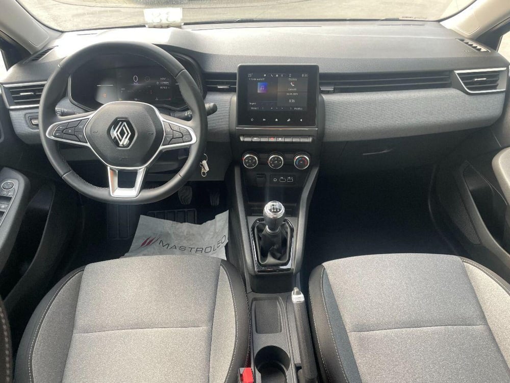 Renault Clio usata a Lecce (19)
