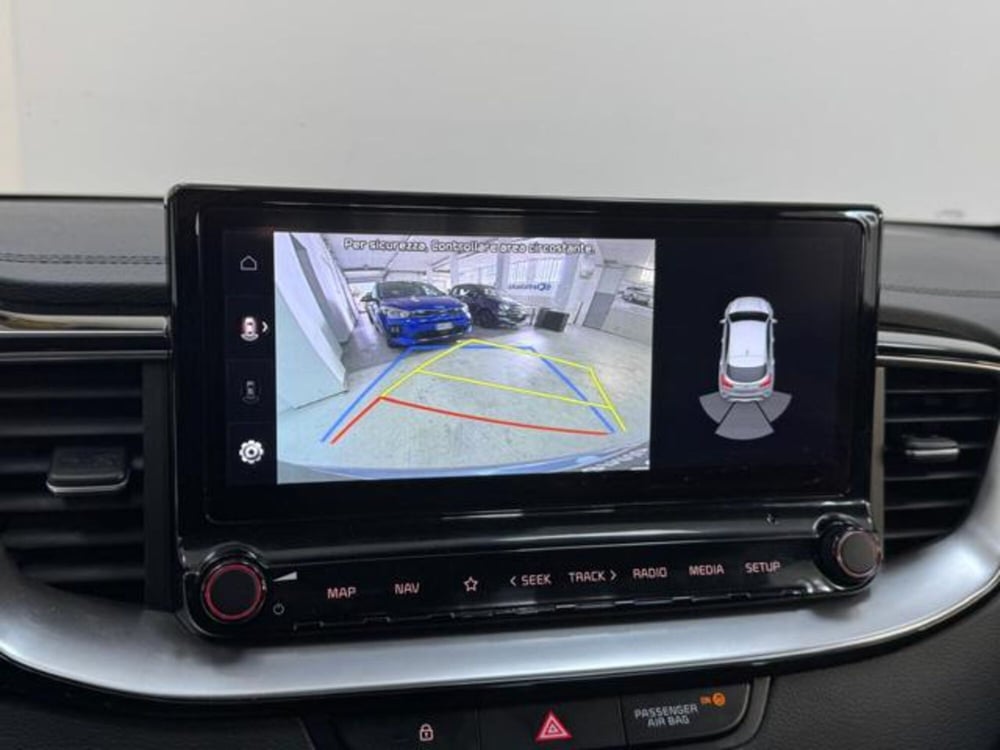 Kia XCeed usata a Como (16)