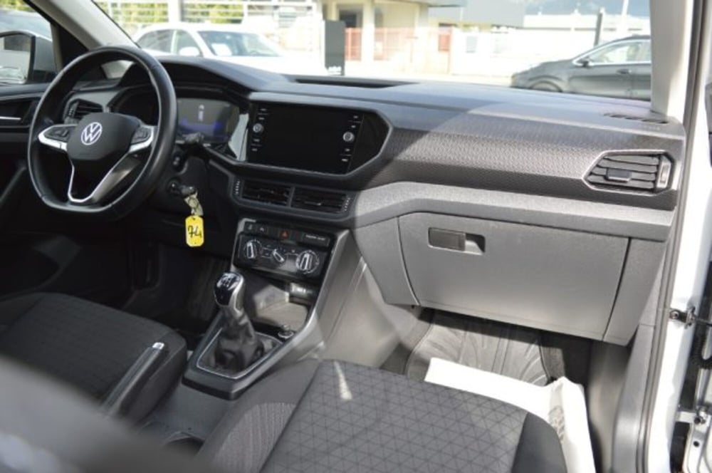 Volkswagen T-Cross usata a Latina (9)