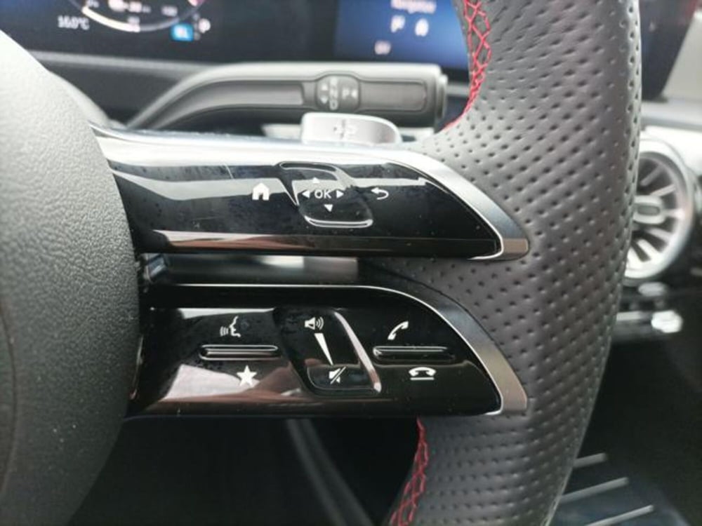 Mercedes-Benz Classe A usata a Milano (12)