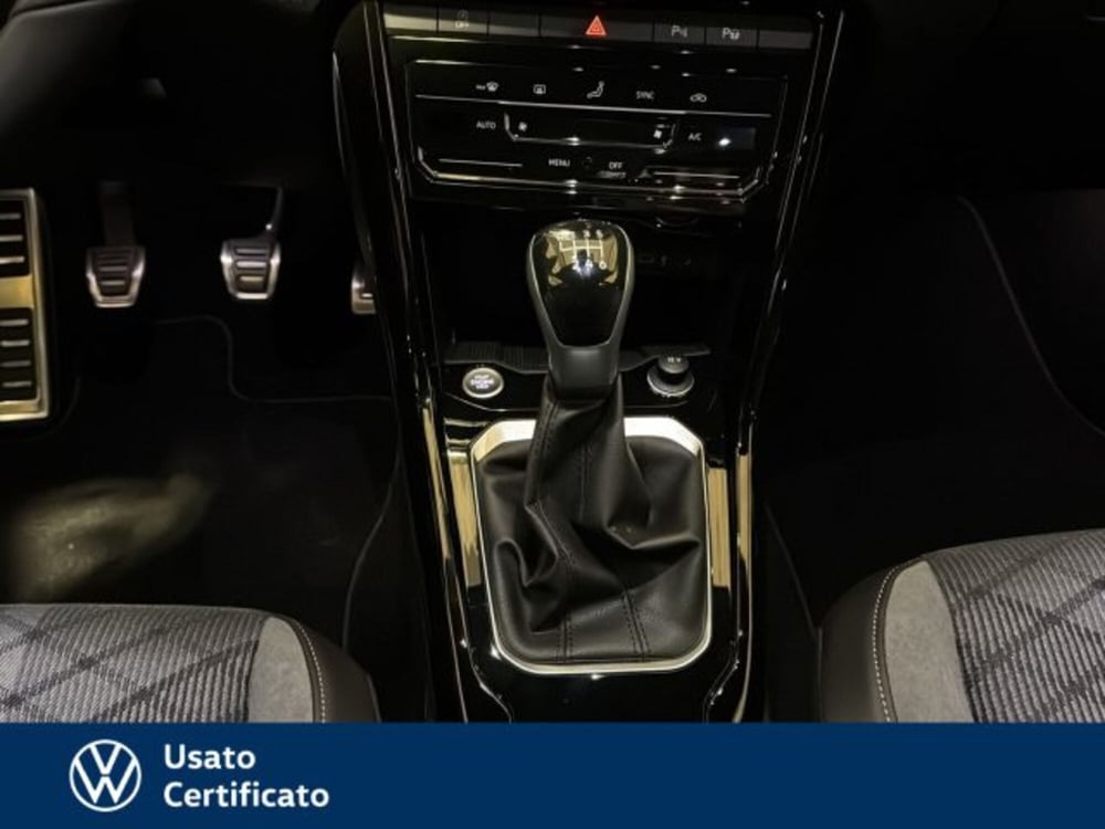 Volkswagen T-Roc nuova a Vicenza (10)