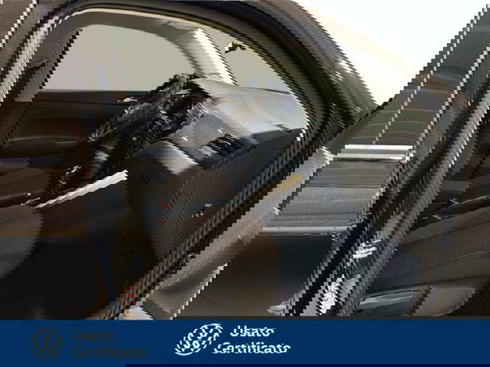 Volkswagen Polo nuova a Vicenza (6)