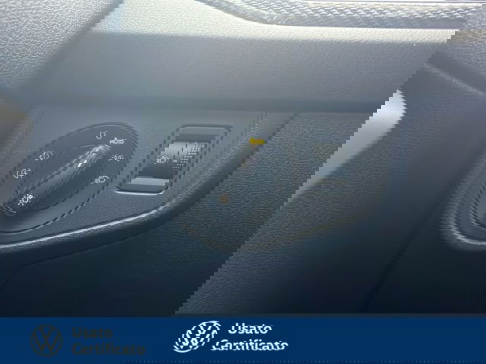 Volkswagen Polo nuova a Vicenza (15)