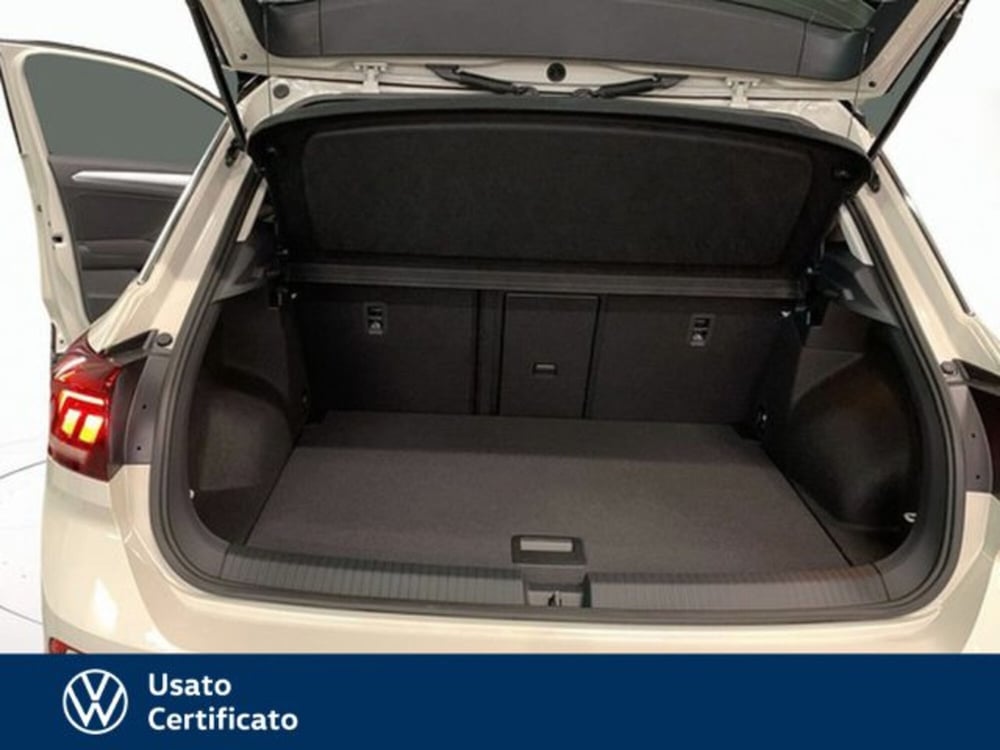 Volkswagen T-Roc nuova a Vicenza (20)