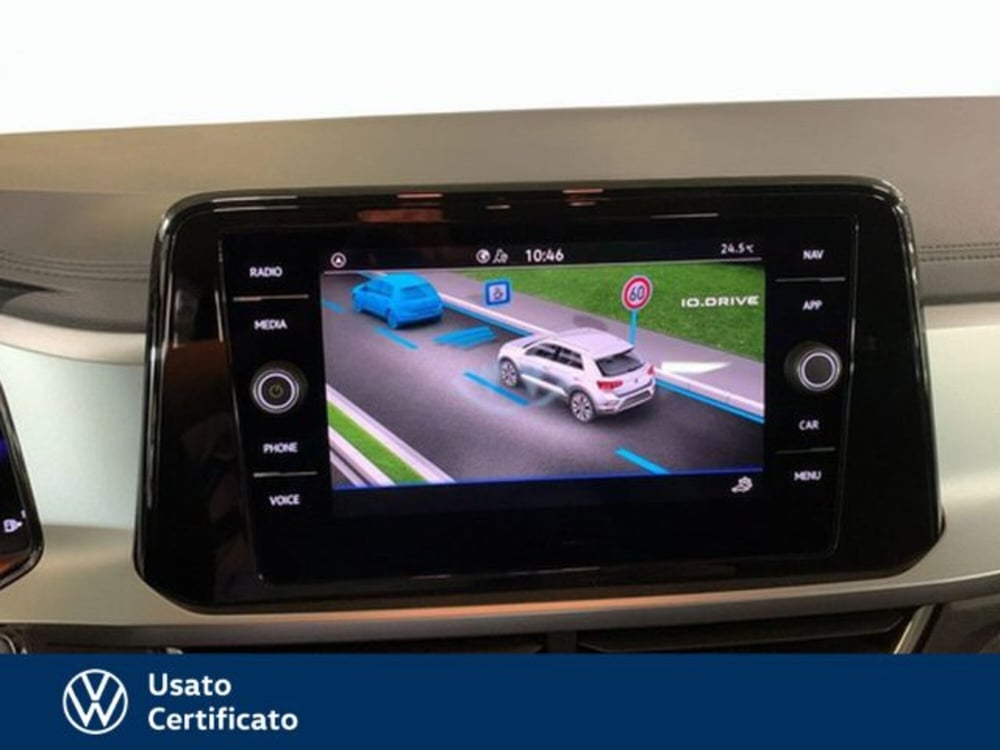 Volkswagen T-Roc nuova a Vicenza (8)