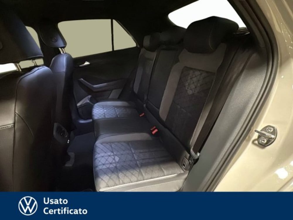 Volkswagen T-Roc nuova a Vicenza (15)
