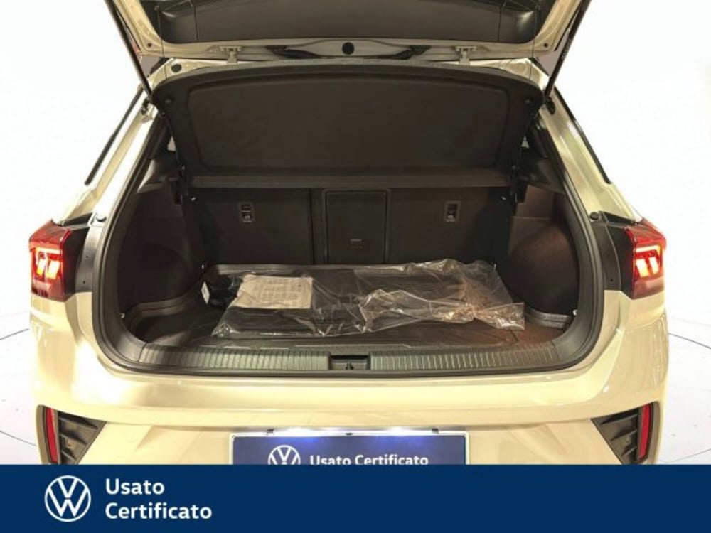 Volkswagen T-Roc nuova a Vicenza (16)