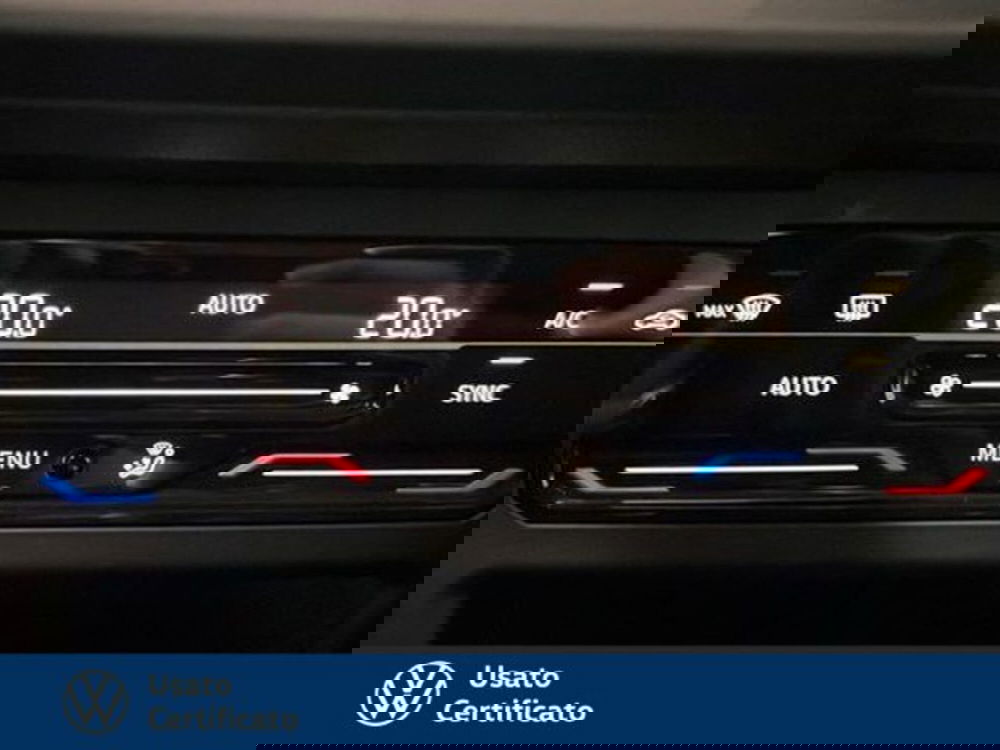 Volkswagen Polo nuova a Vicenza (14)