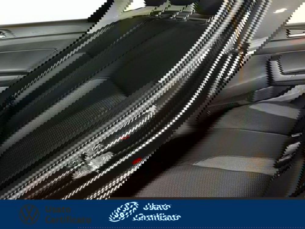 Volkswagen Polo nuova a Vicenza (16)