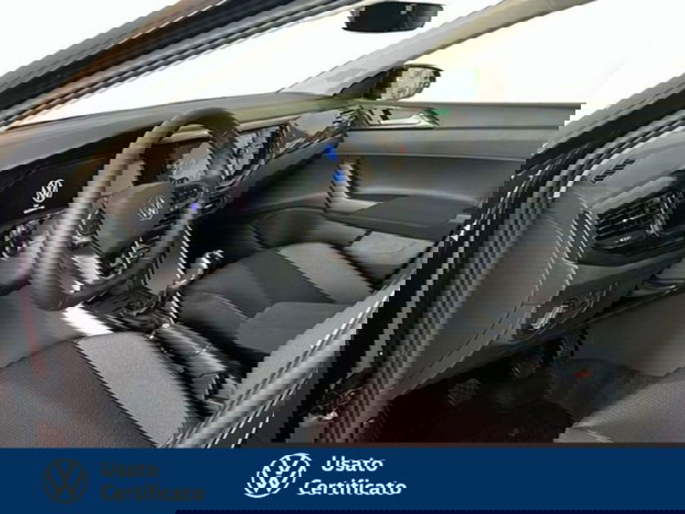 Volkswagen Polo nuova a Vicenza (7)