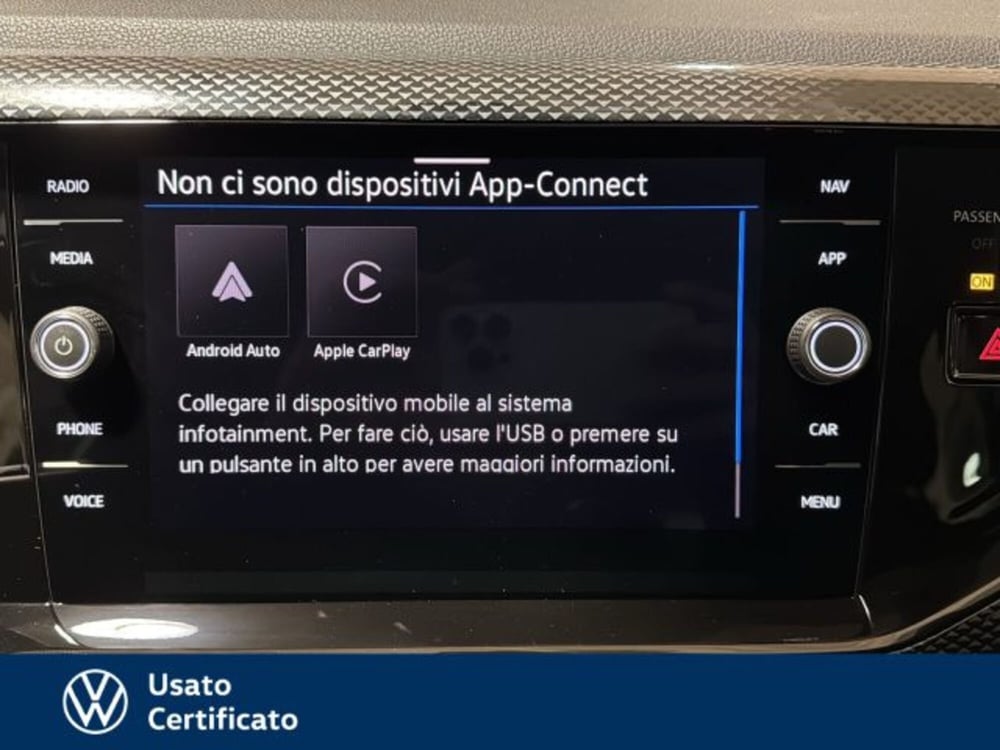 Volkswagen Polo nuova a Vicenza (12)