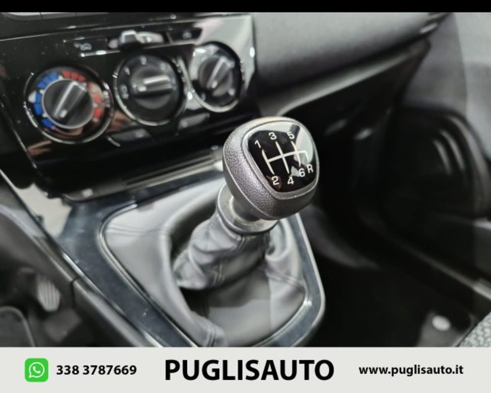 Lancia Ypsilon usata a Catania (12)