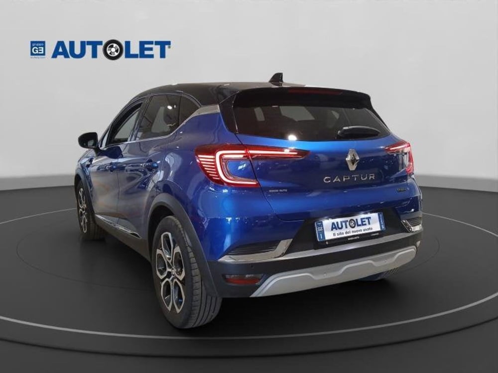 Renault Captur usata a Genova (8)