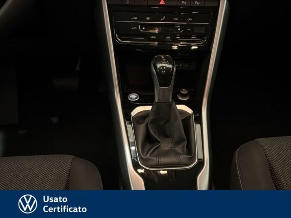 Volkswagen T-Roc nuova a Vicenza (10)