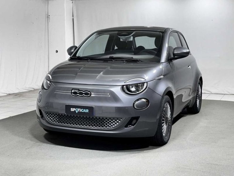 Fiat 500e nuova a Sondrio