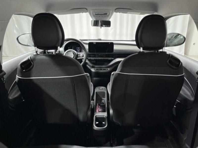 Fiat 500e nuova a Sondrio (10)