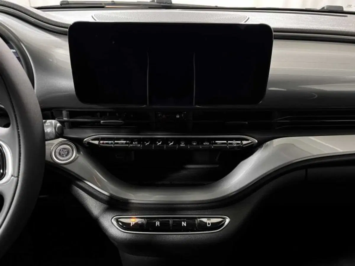 Fiat 500e nuova a Sondrio (11)