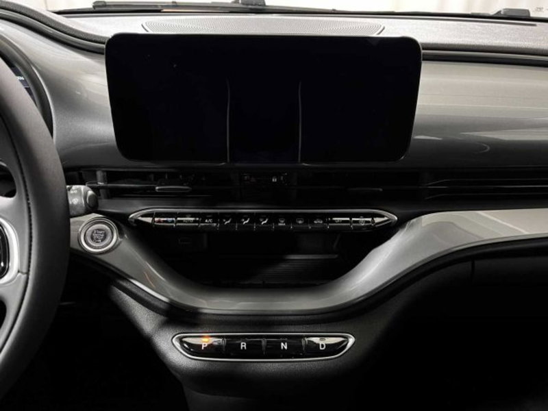 Fiat 500e nuova a Sondrio (11)