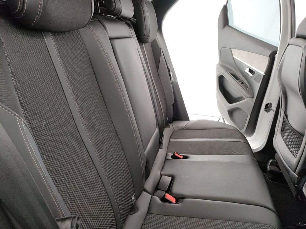 Peugeot 3008 usata a Caserta (13)