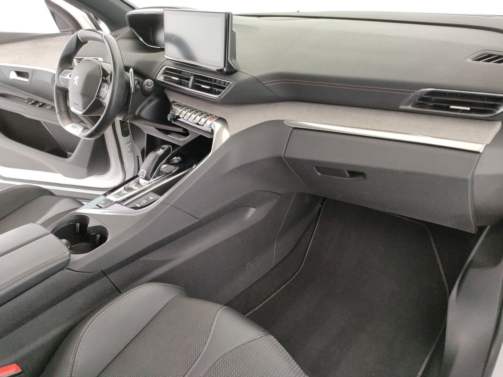 Peugeot 3008 usata a Caserta (15)
