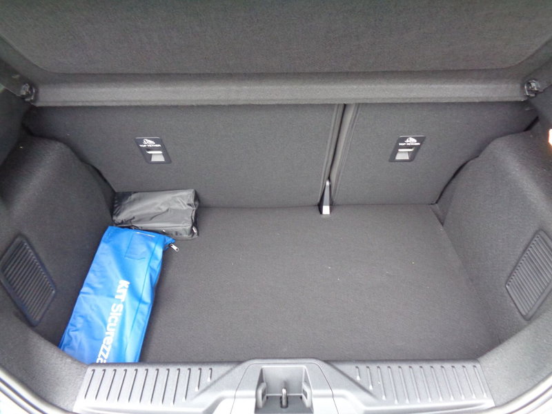 Ford Fiesta nuova a Treviso (15)