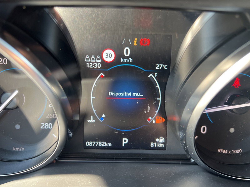 Jaguar F-Pace usata a Arezzo (10)