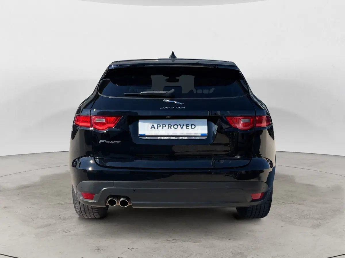 Jaguar F-Pace usata a Arezzo (7)