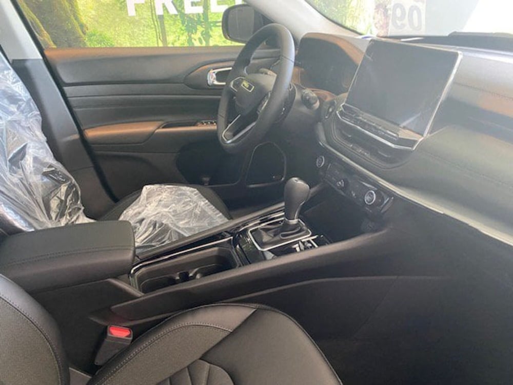 Jeep Compass nuova a Benevento (10)