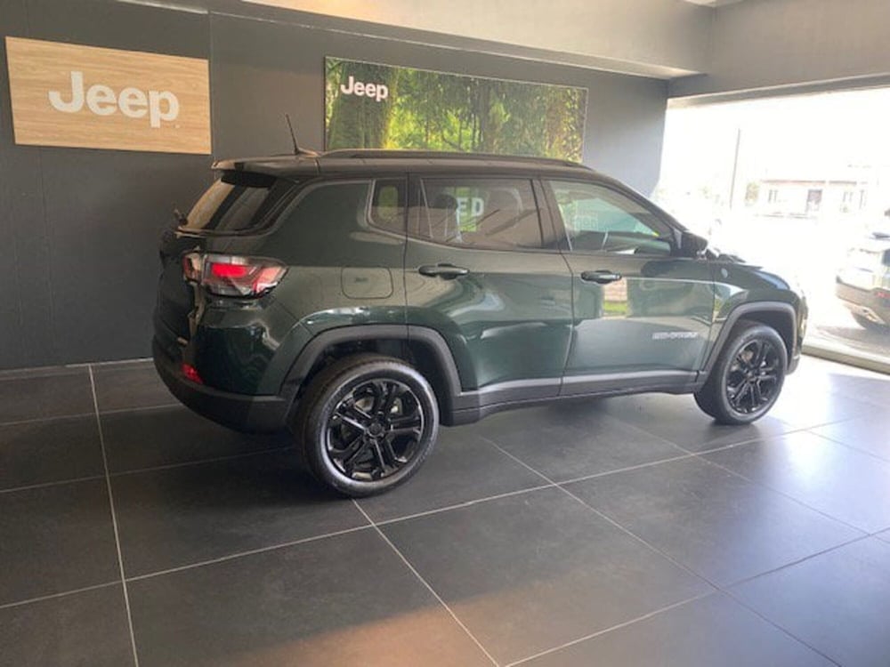 Jeep Compass nuova a Benevento (14)