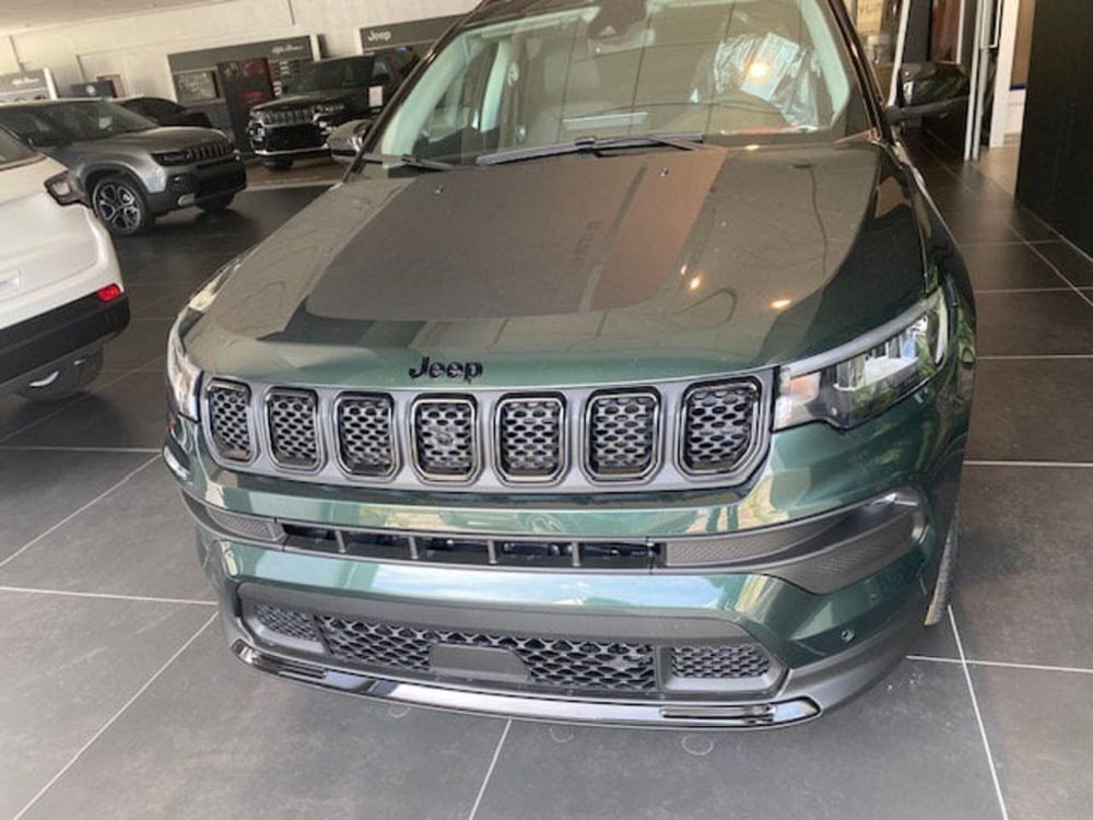 Jeep Compass nuova a Benevento (7)