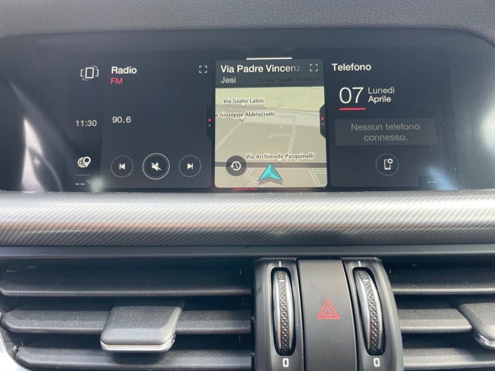 Alfa Romeo Stelvio usata a Ancona (15)