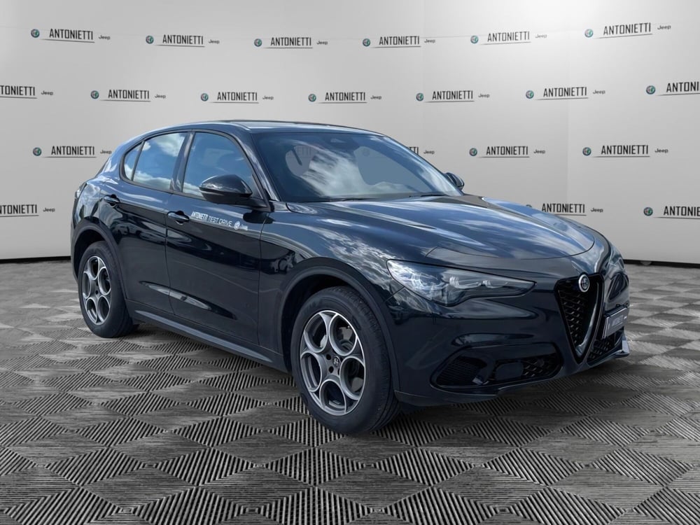 Alfa Romeo Stelvio usata a Ancona (3)