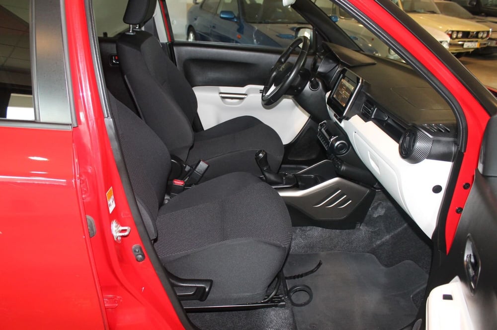 Suzuki Ignis usata a Cuneo (9)