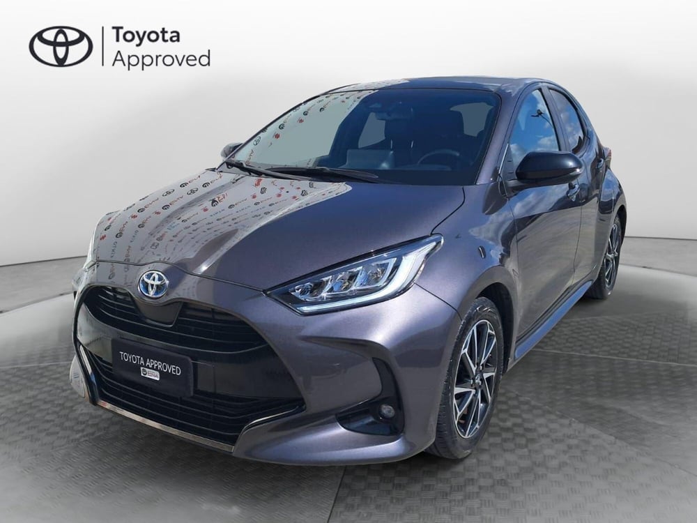 Toyota Yaris usata a Cagliari