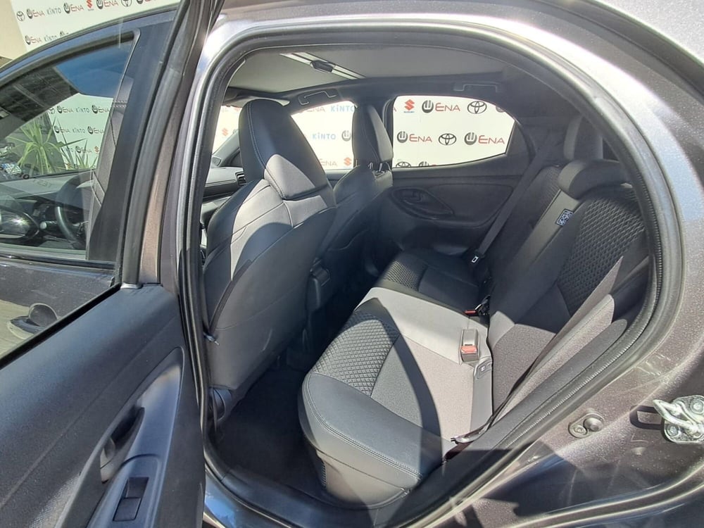 Toyota Yaris usata a Cagliari (12)